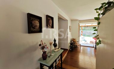 CASA 5 HABITACIONES/3 BAÑOS EN AVENIDA LAS PERDICES 4760, CONDOMNIO CERRADO, PEÑALOLÉN