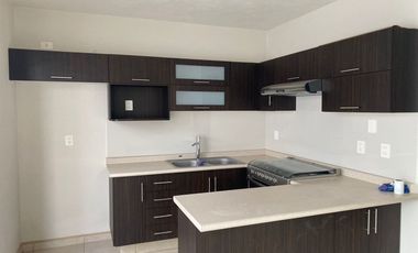 HERMOSA CASA RESIDENCIAL VALLE NORTE, JUAN GIL PRECIADO, TESISTAN, ZAPOPAN