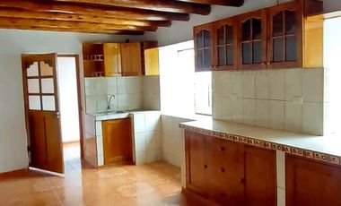 En Alquiler! Casa de 2 Pisos en Cachimayo – San Jerónimo, Cusco