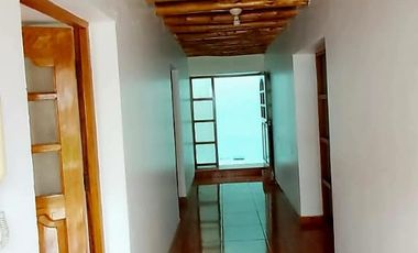 En Alquiler! Casa de 2 Pisos en Cachimayo – San Jerónimo, Cusco