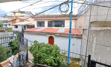 SE VENDE CASA DE 2 PISOS – SANTA ÚRSULA, CUSCO