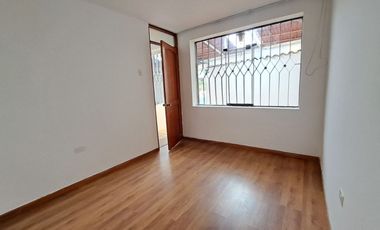 SE VENDE CASA DE 2 PISOS – SANTA ÚRSULA, CUSCO