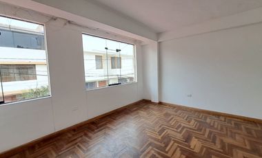 SE VENDE CASA DE 2 PISOS – SANTA ÚRSULA, CUSCO
