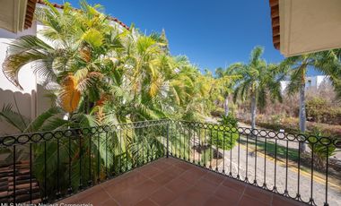 Casa en venta en Punta Pelicanos, La Cruz de Huanacaxtle.