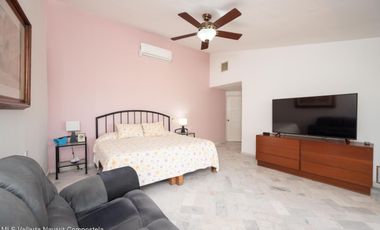 Casa en venta en Punta Pelicanos, La Cruz de Huanacaxtle.