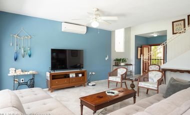 Casa en venta en Punta Pelicanos, La Cruz de Huanacaxtle.