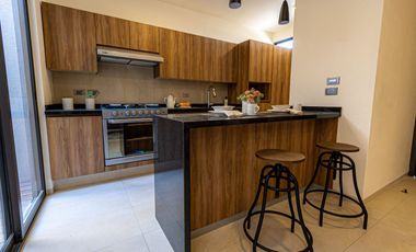 CASA EN VENTA ZIRÉ CERCA DE LA ANÁHUAC