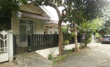 Rumah Bagus di Perkici Bintaro Sektor 5
