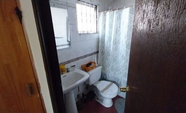 En venta casa 80 m2 / 247m2 terreno 3D 2B comuna de La Florida sector avenida la florida hacia cordillera