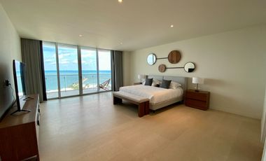 LUJOSO Y EXCLUSIVO DEPARTAMENTO EN RENTA EN SLS HARBOUR , 4 AMPLIAS RECAMARAS, INIGUALABLE VISTA AL MAR