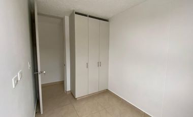 SE VENDE APARTAMENTO EN EL SECTOR DEL POBLADO COD 8636892