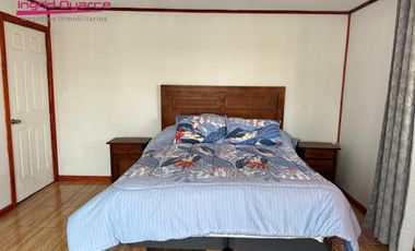 VENDO HEROMOSA PARCELA CON AMPLIA CASA EN TRES ESQUINAS DE CATO