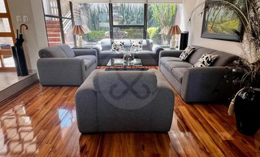 Casa en condominio en venta en Interlomas