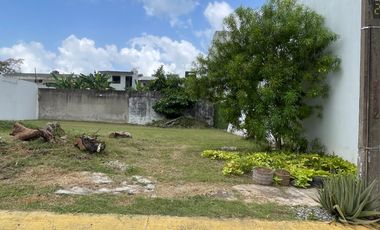 Terreno en venta. Framboyanes, Villahermosa Tabasco. Cerca de la UJAT central.