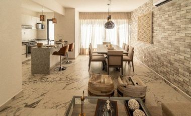Casa de 3 Recamaras en Venta en Playa del Carmen