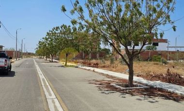 GRAN VENTA DE TERRENO EN MIRAFLORES COUNTRY CLUB CASTILLA