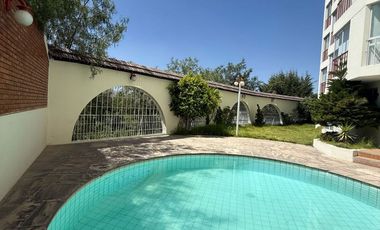 Amplio Departamento de 145 m², con Piscina y Vistas a La Campiña en Cayma