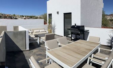 PRECIOSA CASA RESIDENCIAL