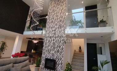 Casa en Renta Sector Calderón.
