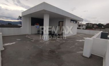 Casa en Renta Sector Calderón.