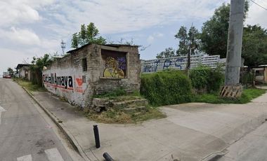 TERRENO SOBRE LATERAL LAZARO CARDENAS EN EL ALAMO