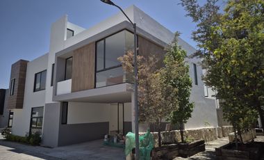 CASA EN VENTA EN FUERTE DE GUADALUPE, CUAUTLANCINGO, PUEBLA.