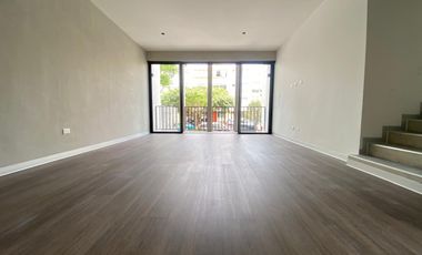 Loft Grande de Diseño Industrial con Mucha Luz Natural, Alquiler en Miraflores