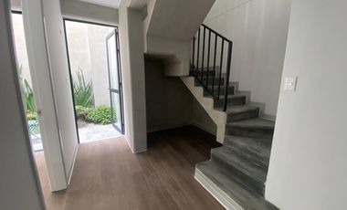 Loft Grande de Diseño Industrial con Mucha Luz Natural, Alquiler en Miraflores