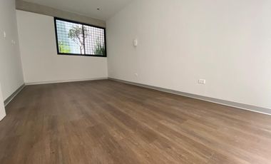 Loft Grande de Diseño Industrial con Mucha Luz Natural, Alquiler en Miraflores