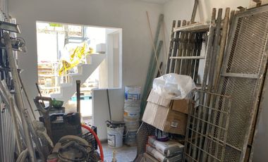 Se renta local comercial o bodega sobre avenida en el centro de Mérida Yucatán
