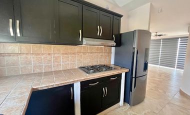 Depto 2 habitaciones Pet-Friendly en Luna del Tezal te espera! 📍 Cabo San Lucas | Vista parcial al Arco | 3er piso