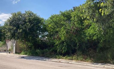 Terreno en venta en privada residencial al norte de Mérida con precio de oportunidad