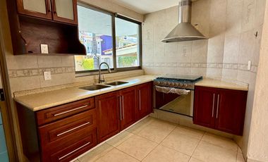 CASA EN VENTA EN NUEVA GALICIA, COTO VALENCIA