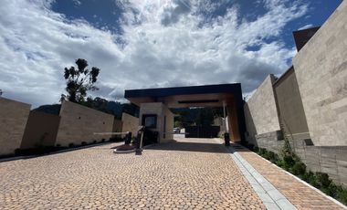 HERMOSOS LOTES DE TERRENO EN NUEVA URB PRIVADA CUMBAYA (a pasos del Club Rancho San Francisco)