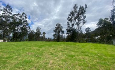 HERMOSOS LOTES DE TERRENO EN NUEVA URB PRIVADA CUMBAYA (a pasos del Club Rancho San Francisco)