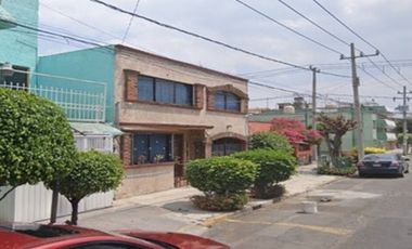 REMATO CASA EN AZCAPOTZALCO, FRAMBUEZA 107, NUEVA SANTA MARÍA.