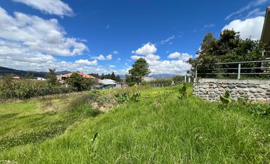 EN VENTA AMPLIO TERRENO CON 3800m2 - Ubicado en Ricaurte  | Cuenca