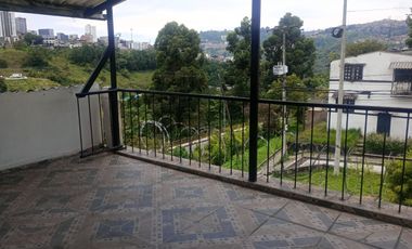 APARTAMENTO EN ARRIENDO EN MALHABAR MANIZALES