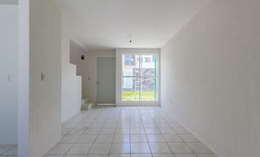 Casa en Venta 2 recamaras seguridad alberca al sur de Cuernavaca en Emiliano Zapara Morelos