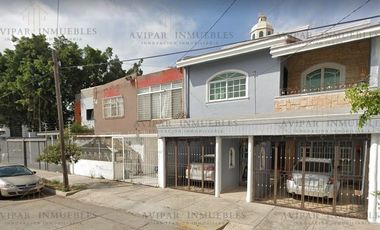 CASA EN VENTA EN TABACHINES ZAPOPAN MET019