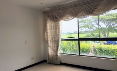 ARRIENDO CASA EN LA MORADA A LAS AFUERAS DE CALI VALLE DEL CAUCA