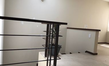 CASA SEMI NUEVA EN RENTA EN LOMAS VIRREYES CALIMAYA EDO.MÉX