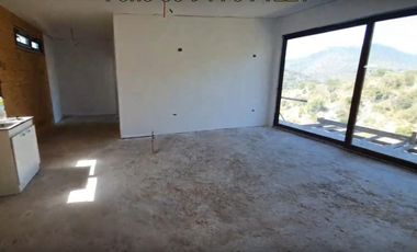 Parcela con casa casi terminada en Casablanca 3D 2B $84.900.000