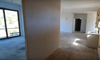 Parcela con casa casi terminada en Casablanca 3D 2B $84.900.000