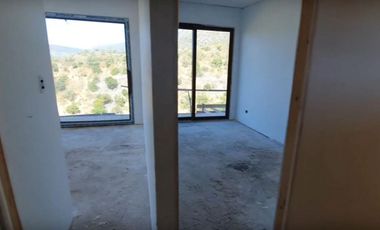 Parcela con casa casi terminada en Casablanca 3D 2B $84.900.000