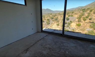 Parcela con casa casi terminada en Casablanca 3D 2B $84.900.000