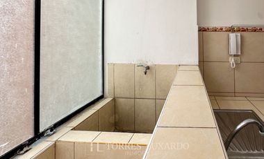 ALQUILER DEPARTAMENTO EN 3 PISO SURCO 2 HABITACIONES