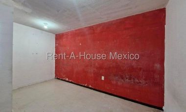 VENTA. Casa de una planta con 1 recámara y amenidades - San Pedro Mártir