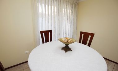 Se Vende Cómoda Casa Pareada de 2 pisos en Maipú