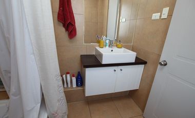 Se Vende Cómoda Casa Pareada de 2 pisos en Maipú